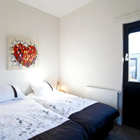 Holiday Droompark Spaarnwoude.10 بيت للعطل هالفويغ